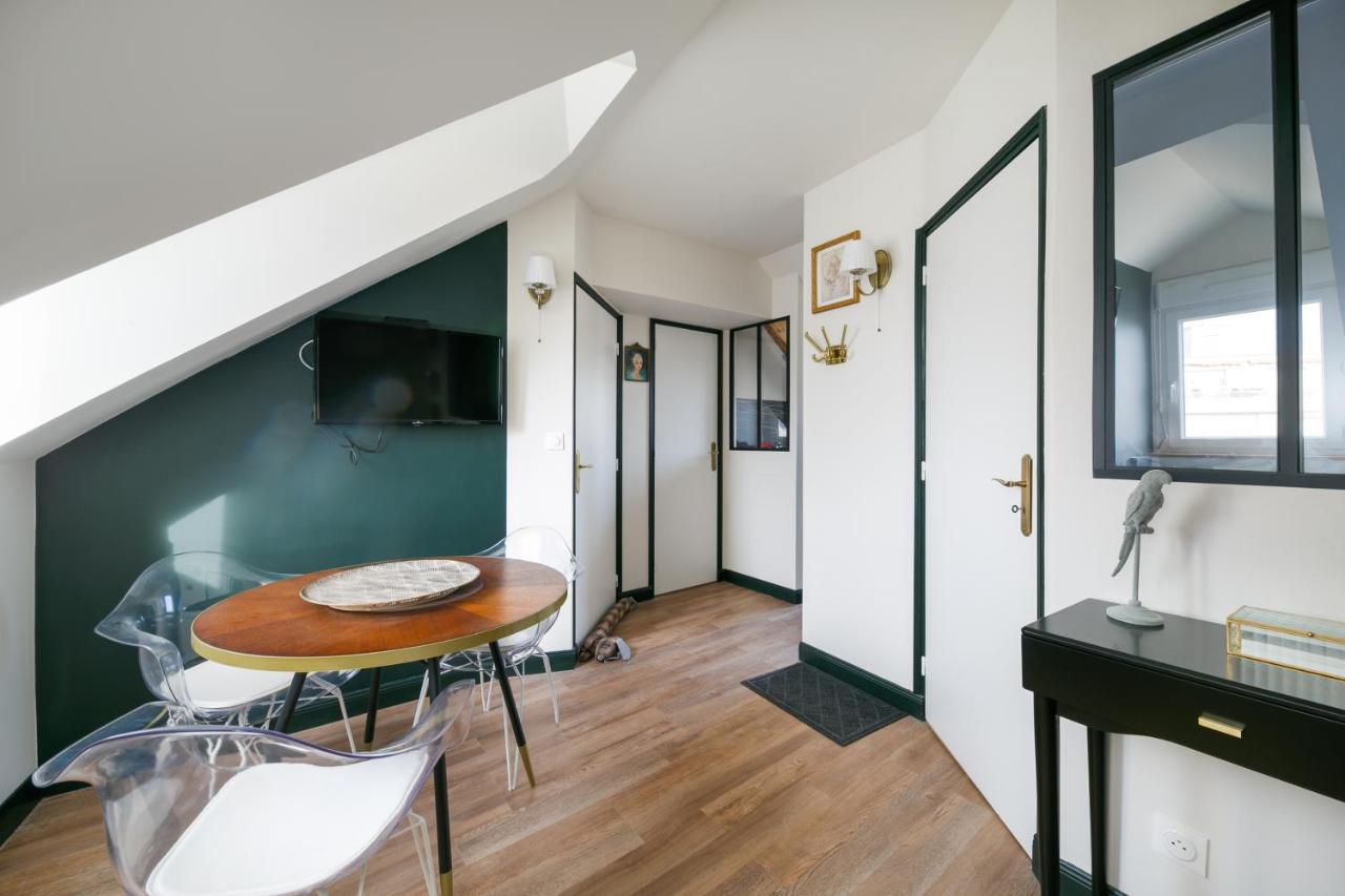 Homard & Fox Meuble 4 Etoiles Le Saint-Enogat Apartman Dinard Kültér fotó